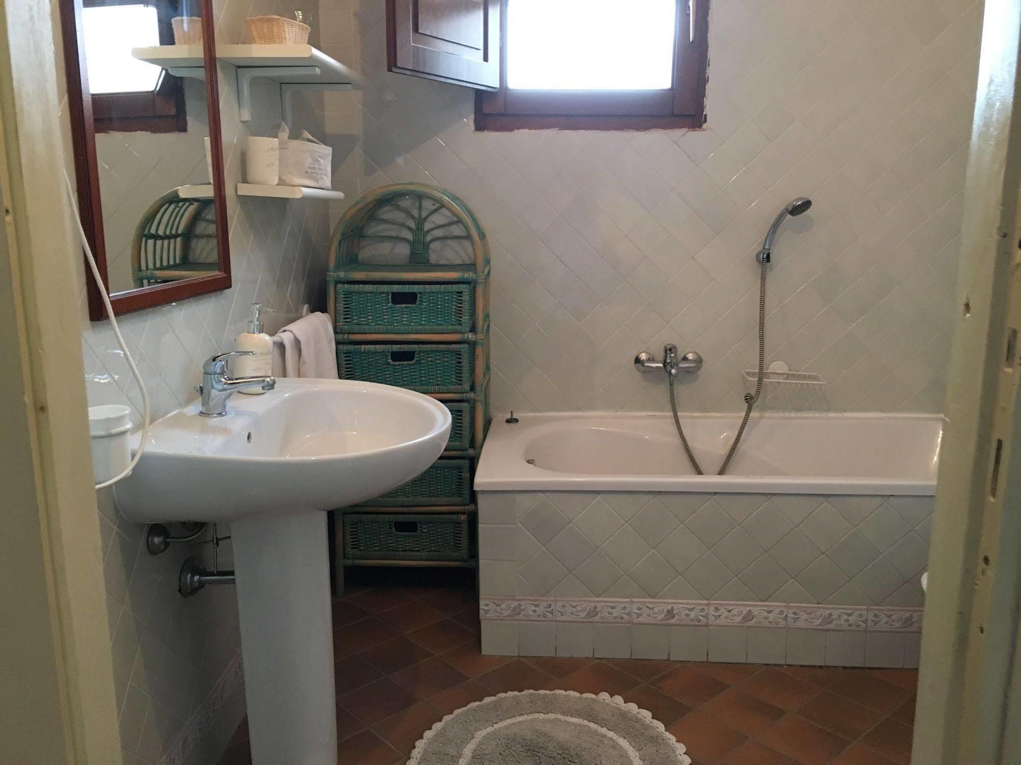Hotel Ristorante S'Astore Benetutti 외부 사진